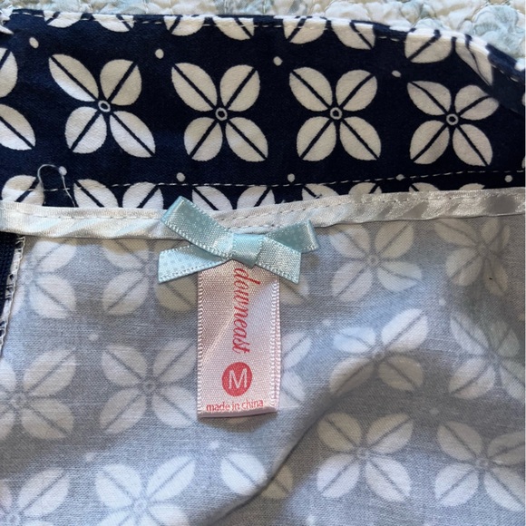 DownEast Blue and White A-Line Skirt Knee-Length (1-140) - Picture 12 of 13